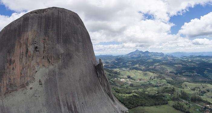 Pedra Azul - foto Pousada Rabo do Lagarto 