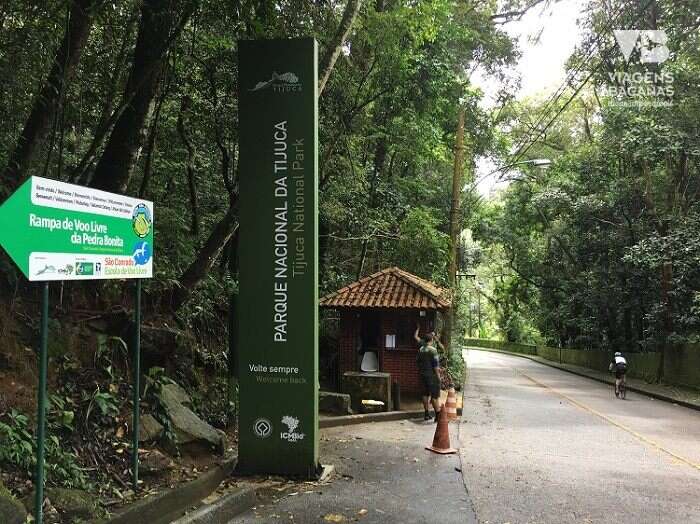 Guarita de entrada para a Pedra Bonita - Viagens Bacanas