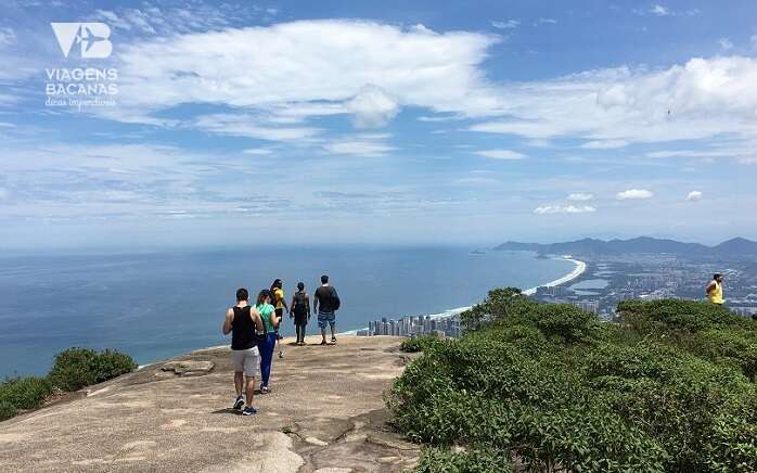 Vista do topo da Pedra Bonita para a Zona Oeste do Rio