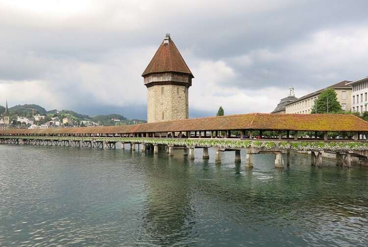 Ponte da Capela em Lucerna - Viagens Bacanas