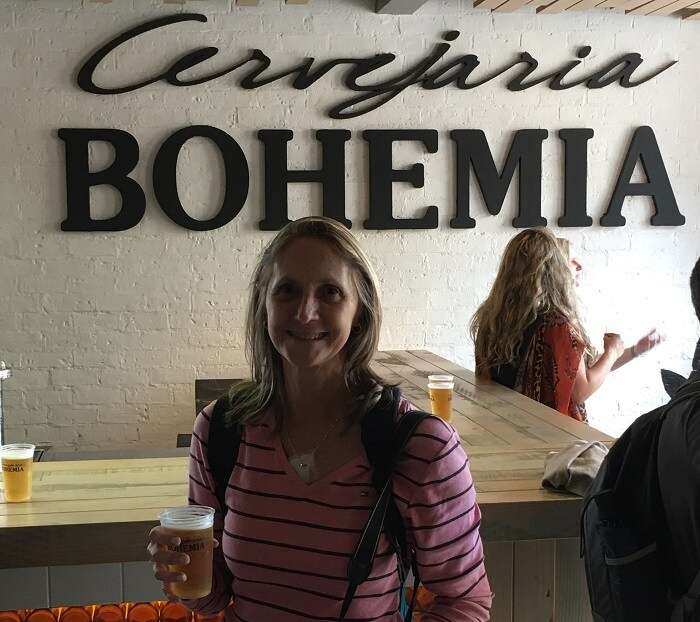 Primeira degustação no Tour Cervejeiro da Bohemia 