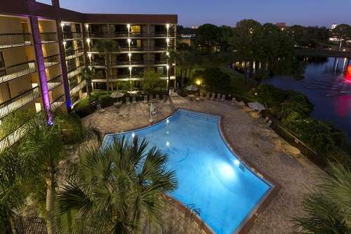 Clarion Inn Lake Buena Vista, a Rosen Hotel