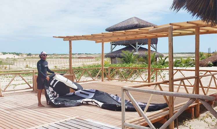 Kitesurf no Jaguaribe Kite  Lodge - Viagens Bacanas 