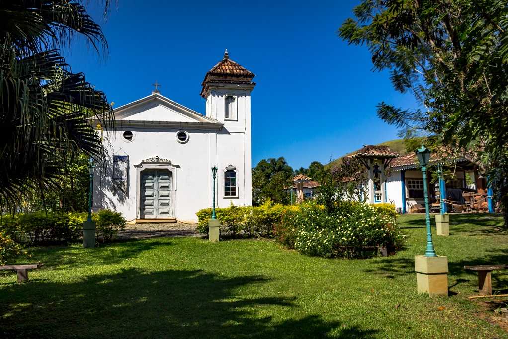 Capela do Hotel Fazenda Florença - Viagens Bacanas 