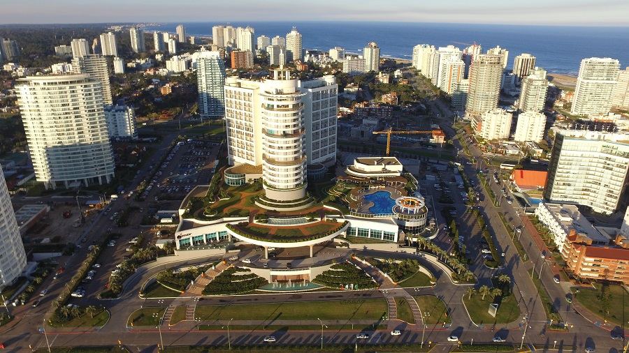 Vista aérea de Punta del Este - Viagens Bacanas