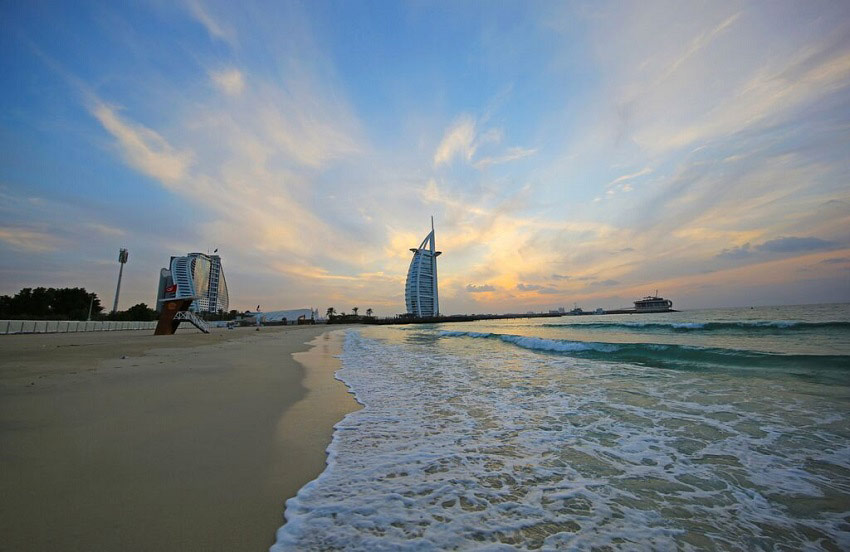 Jumeirah Beach - foto Turismo de Dubai