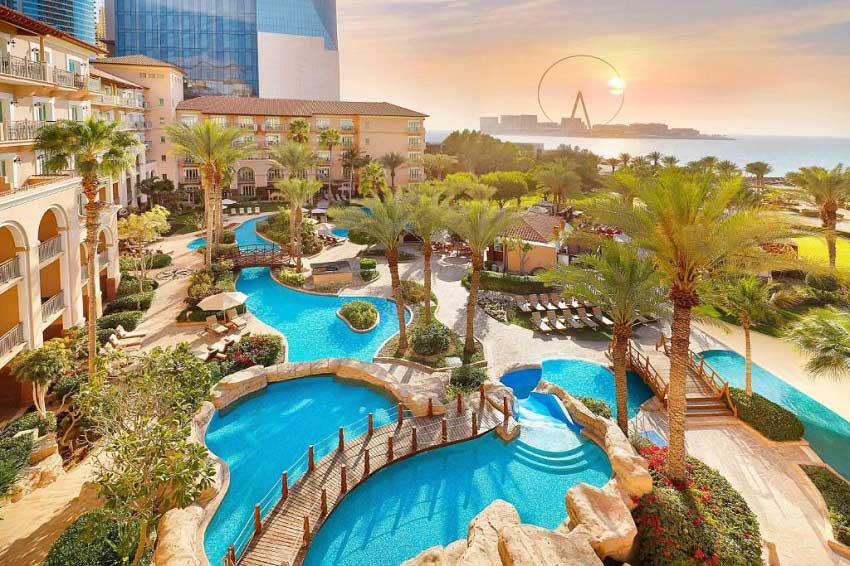 Hotel The Ritz Carlton Dubai - Foto Booking.com