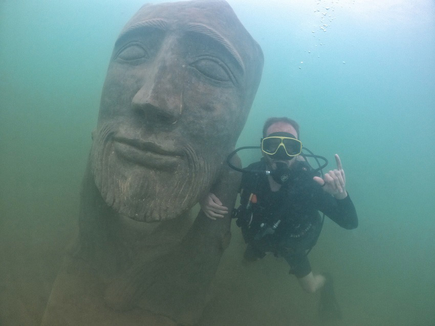 Mergulho no Museu Subaquatico na Nascente Azul - Bonito - foto divulgação