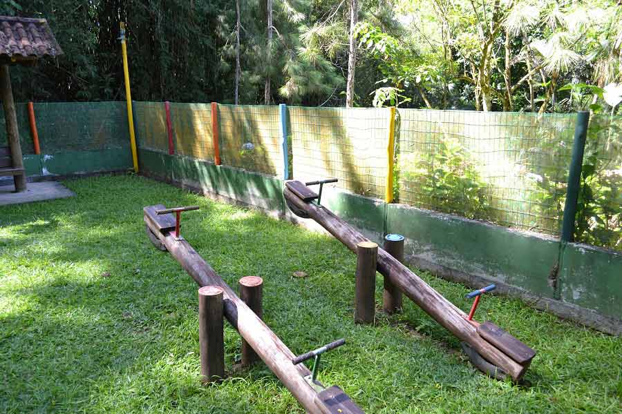 Parque infantil na Villa São Romão