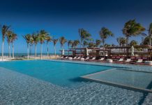 Jaguaríndia Village: muita natureza, Kitesurf e Beach Tennis Jaguaríndia Village - foto Marcelo Isola