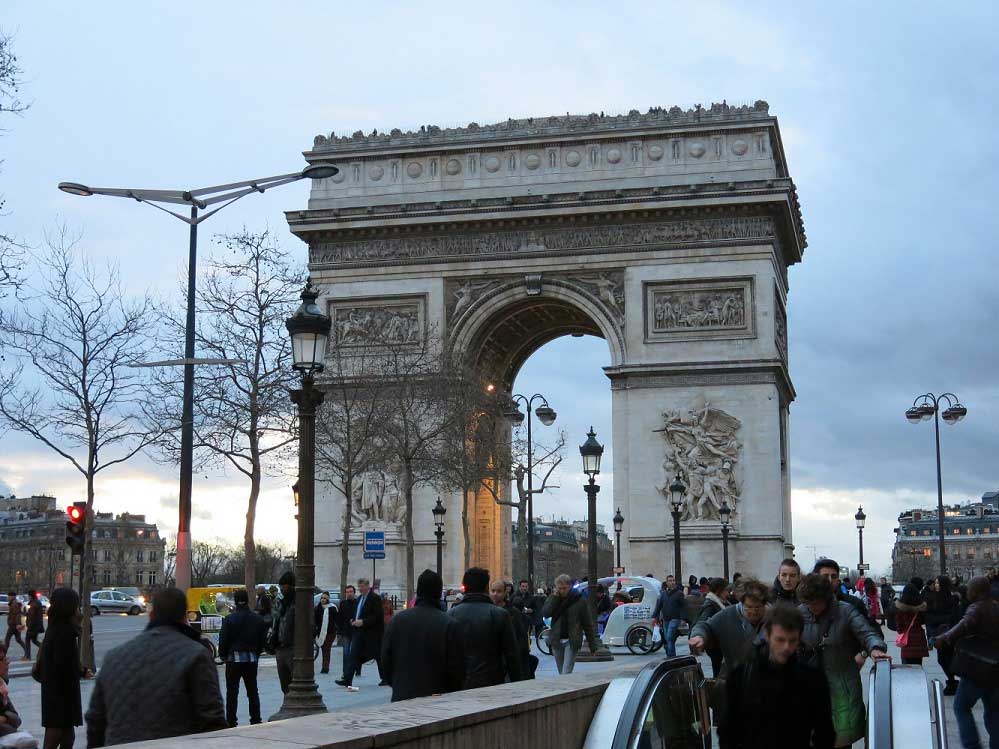 Arco do Triunfo - Paris - foto Viagens Bacanas