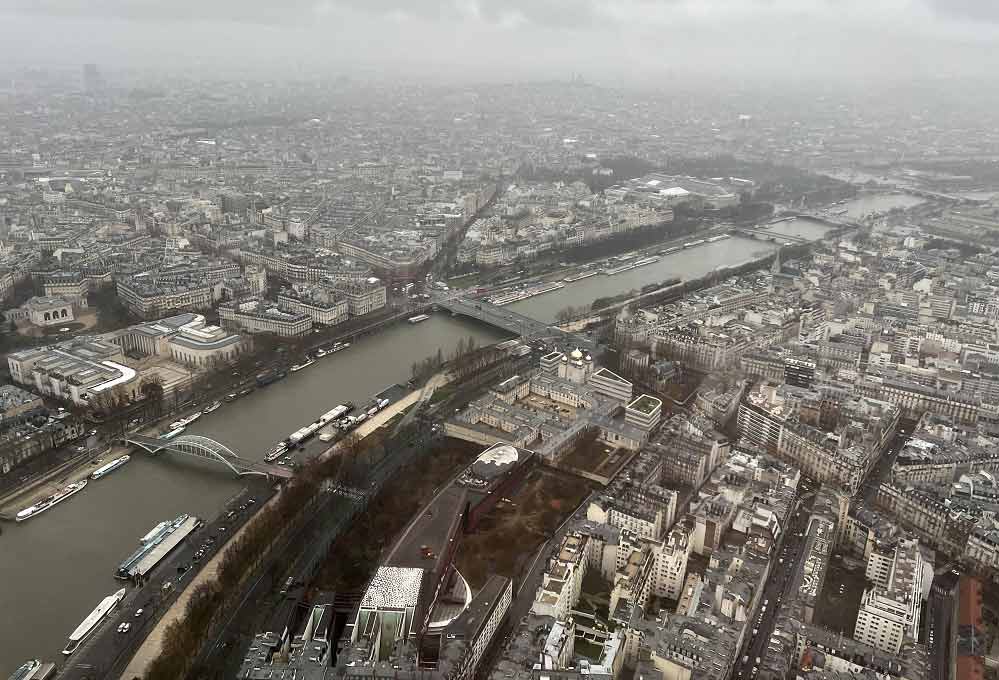 Torre Eiffel - Paris - foto Viagens Bacanas
