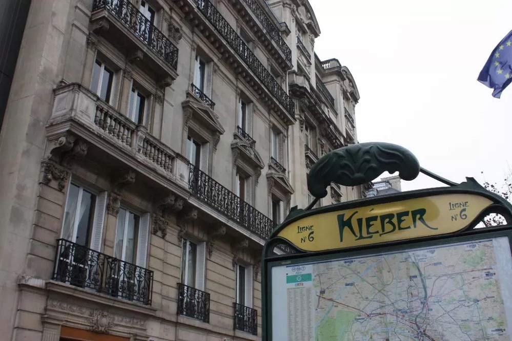 Metro Kleber - Paris -foto Booking