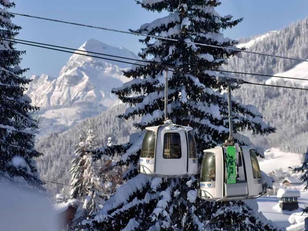 Chamois Gondola - Megeve - foto Booking.com