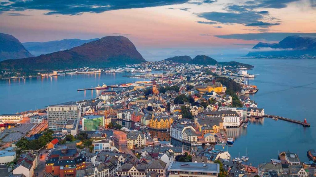 Alesund - Noruega - foto Canva