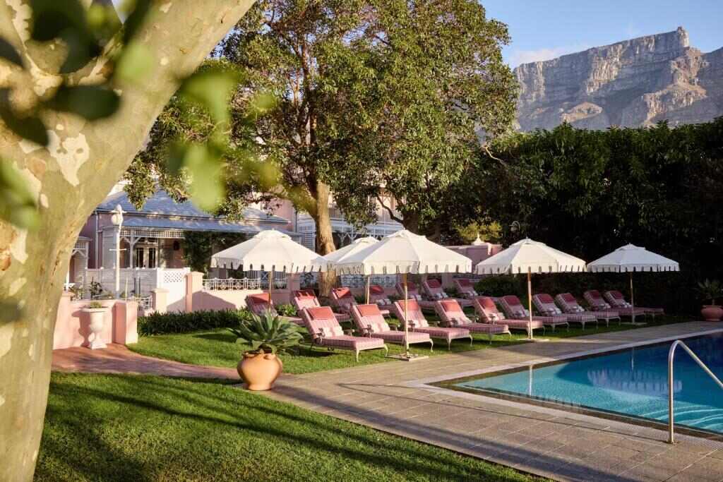 Piscina do Mount Nelson, A Belmond Hotel, Cape Town - foto Booking