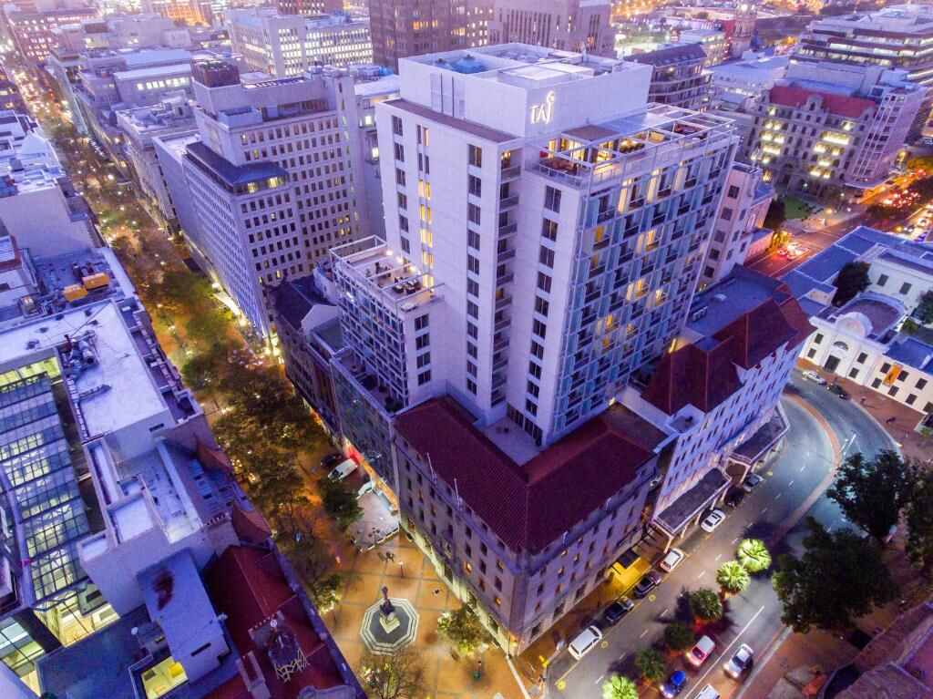 Hotel Taj Cape Town - foto Booking