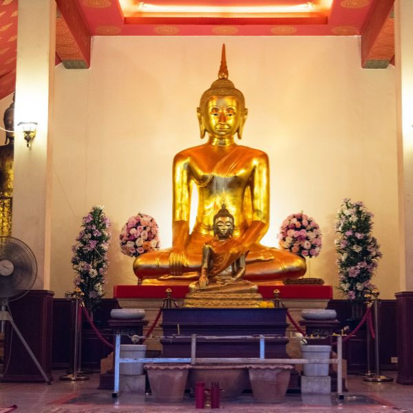 Templo Wat Traimit - Bangkok