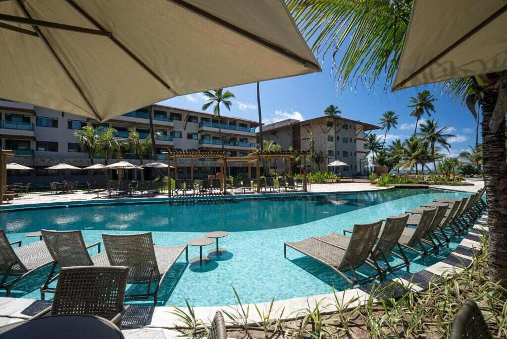 Samoa Villa Resort: Um Refúgio com Piscina de Areia em Porto de Galinhas 5 Piscina do Samoa Villa Resort Muro Alto