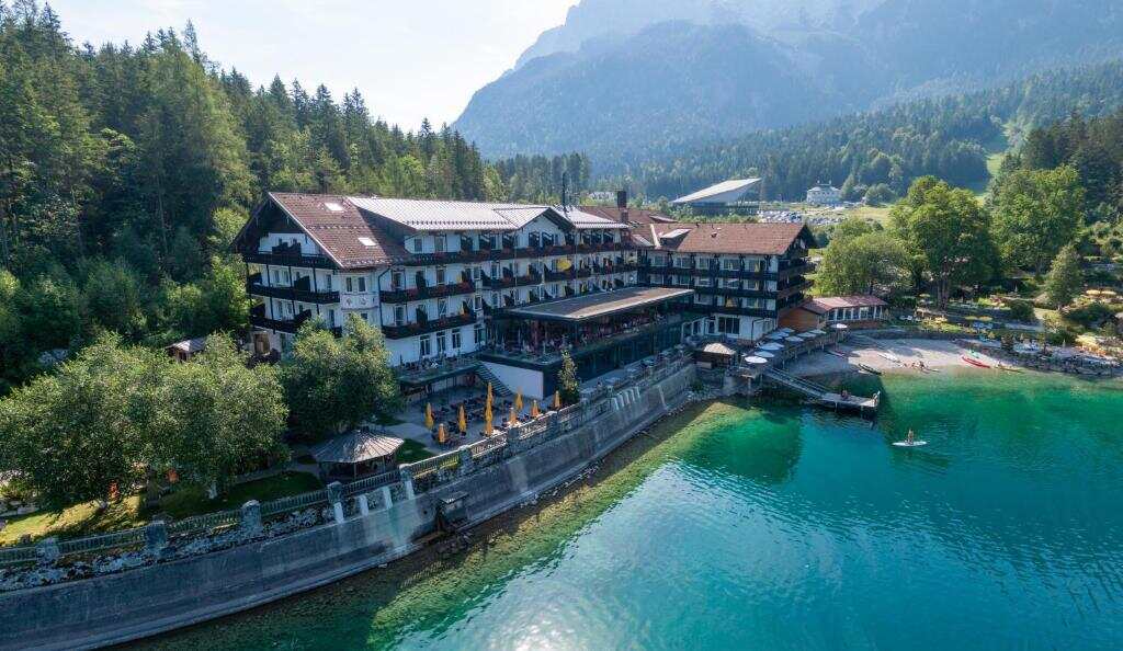 Lago Eibsee: O Lago Mais Cinematográfico da Alemanha 2 Eibsee Hotel - Alemanha - foto Booking