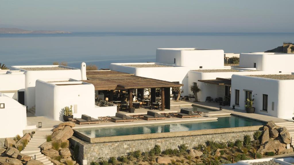 Hotéis de luxo na Grécia em Atenas, Santorini e Mykonos 7 Hotel Kalesma Mykonos - foto Booking