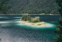 Lago Eibsee: O Lago Mais Cinematográfico da Alemanha Lago Eibsee Alemanha - foto Canva