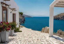 10 Melhores Lugares na Grécia que Você Precisa Conhecer Lugares na Grécia - imagem Canva
