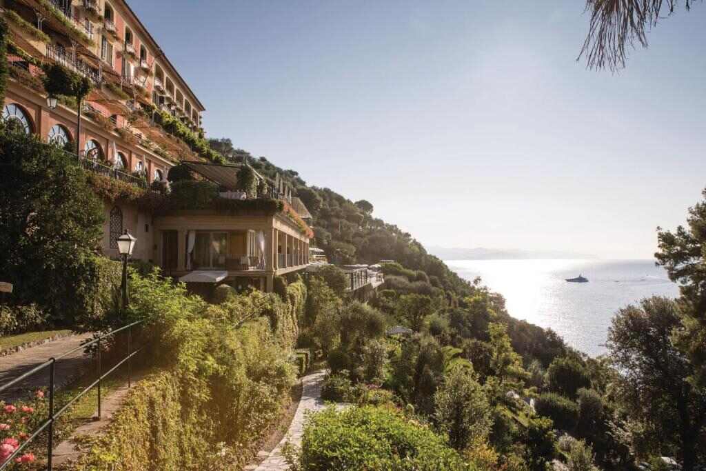Os Hotéis Mais Bonitos do Mundo 2026 pelo Prix Versailles 12 Splendido Hotel Portofino - foto Booking