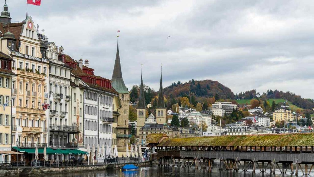 Guia de Lucerna: A Cidade mais Charmosa da Suíça 1 Lucerna - Suíça - imagem Canva