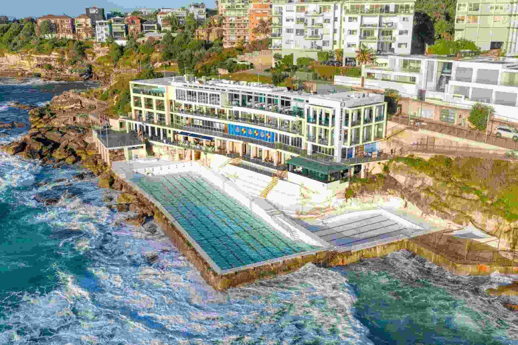 Bondi Icebergs Pools: A Piscina Oceânica Mais Famosa de Sydney 2 Bondi Icebergs Pools - Sydney - imagem Canva