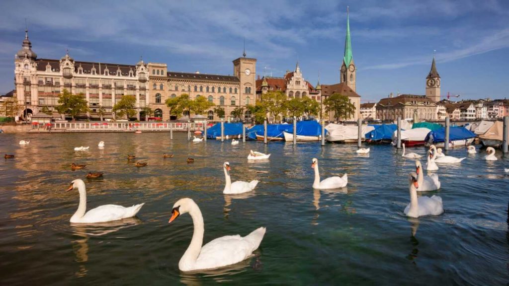 Guia de Zurique: A Elegante e Vibrante Cidade Suíça 4 Zurique - Suíça - imagem Canva