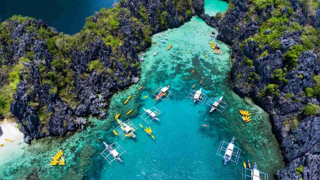 Melhores ilhas para viajar em 2026: 10 destinos que estão em alta segundo a Expedia 13 Ilha Palawan - Filipinas