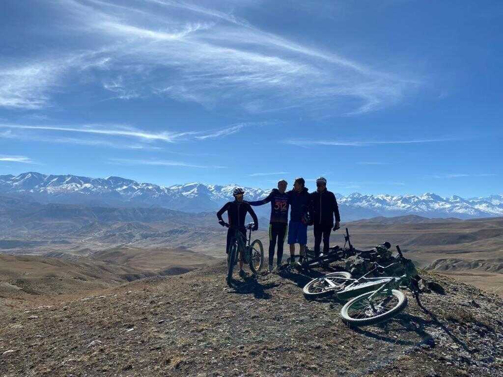 Shinta Mani Mustang: Luxo nas Alturas do Himalaia Nepal 3 Mountain Bike no Shinta Mani Mustang - Nepal