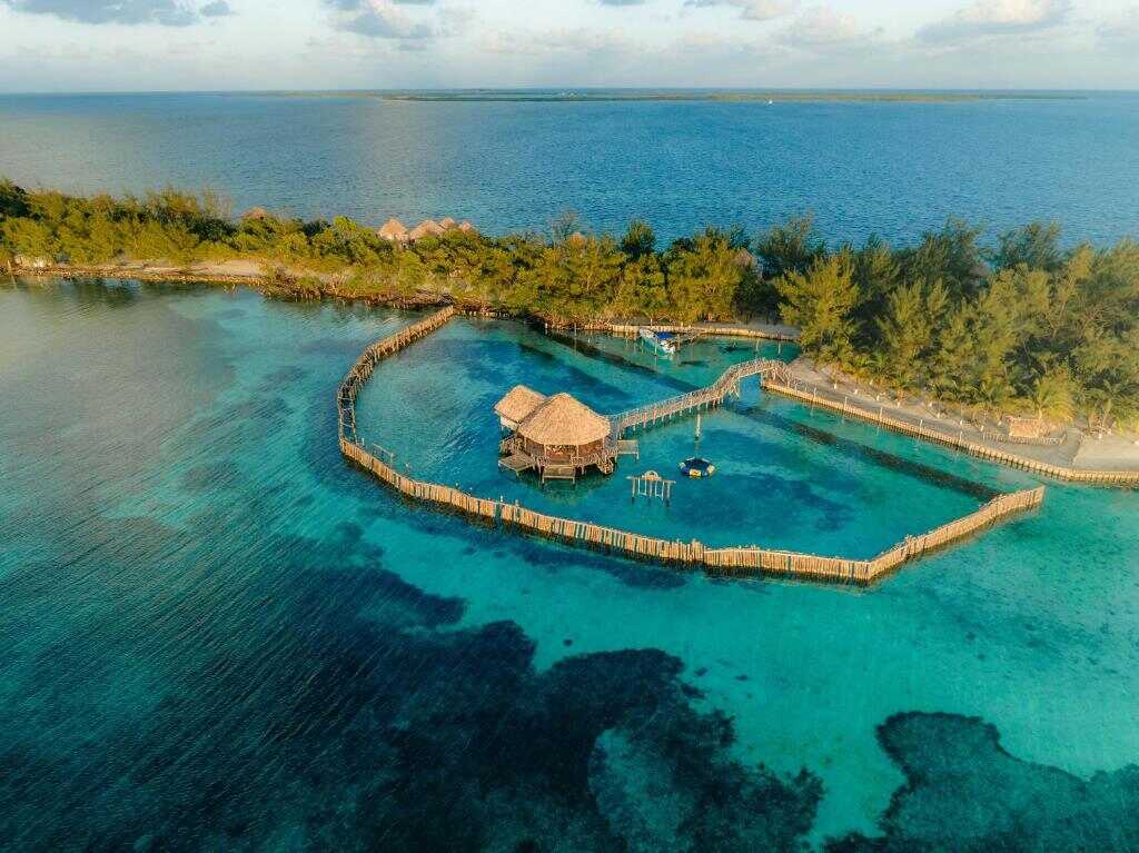 Melhores Resorts All Inclusive do Mundo: Ranking TripAdvisor 2026 11 Thatch Caye, A Muy'Ono Resort Coco Plum Cay, Belize