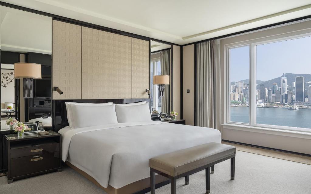 The Peninsula Hong Kong: Hotel de Luxo Histórico 4 Quarto do Hotel The Peninsula Hong Kong - foto Booking