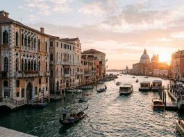 O que Fazer em Veneza: 35 Atrações Imperdíveis O que fazer em Veneza - imagem IA